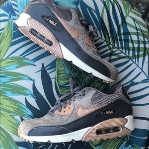 Nike Air Max 90
